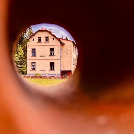 Chata Plechovka Česká Lípa エクステリア 写真